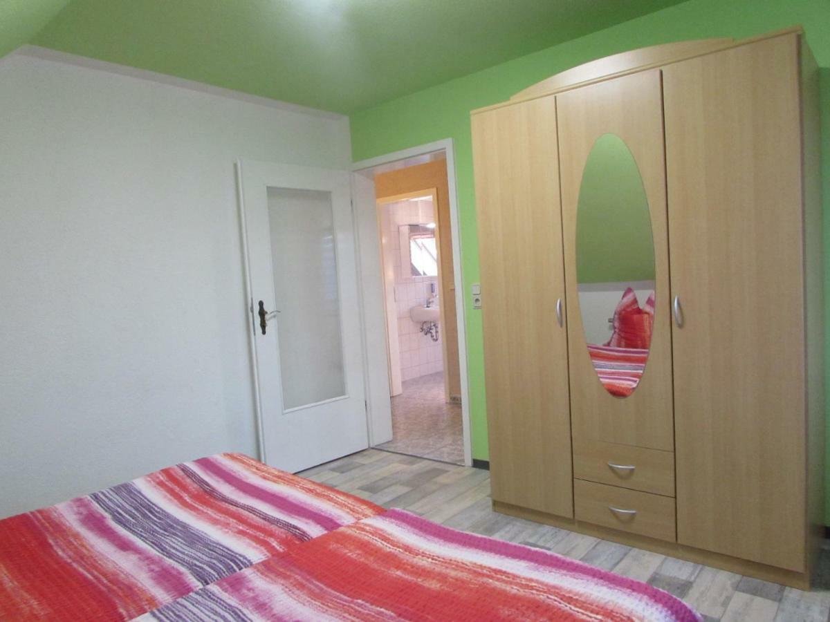 Ferienhaus Mit 2 Fewo In Mecklenburg Appartamento Wesenberg Esterno foto